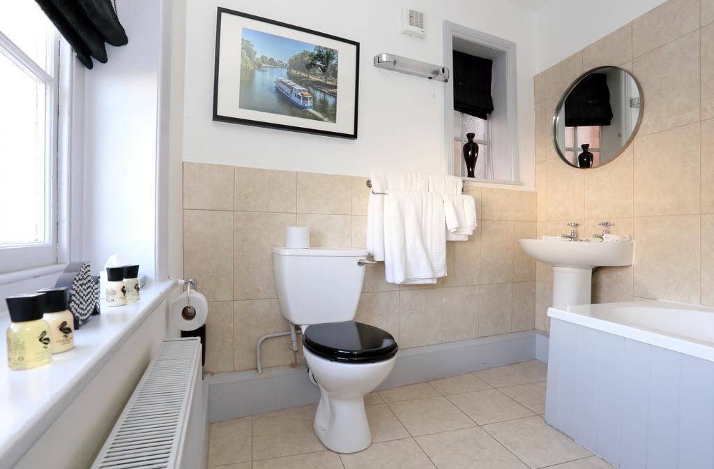 Hotel The Loopy Shrew Shrewsbury Habitación foto